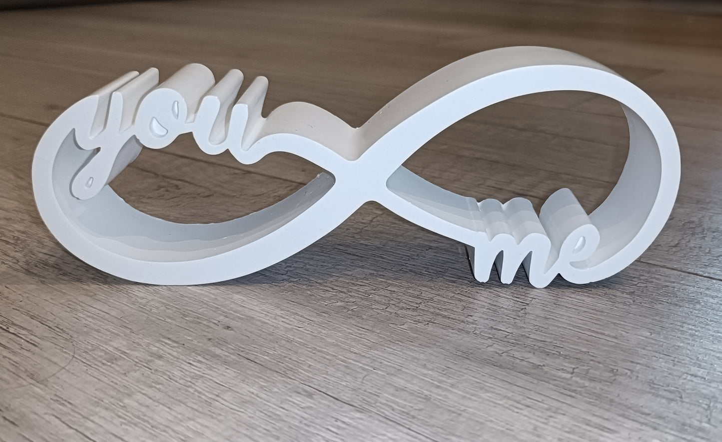 Segno dell'infinito "you e me"